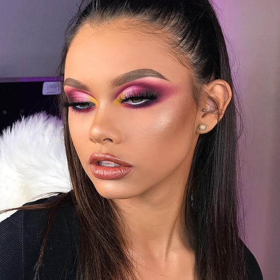Kolorowy makijaż na lato 2019