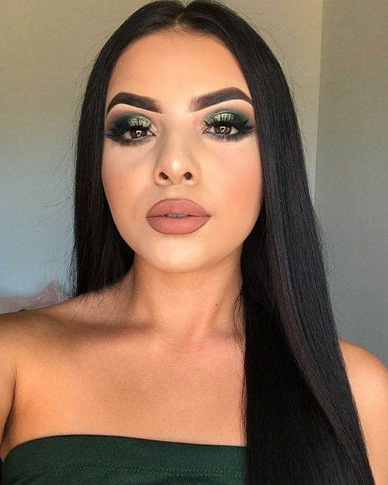 Zielony makijaż na lato 2019