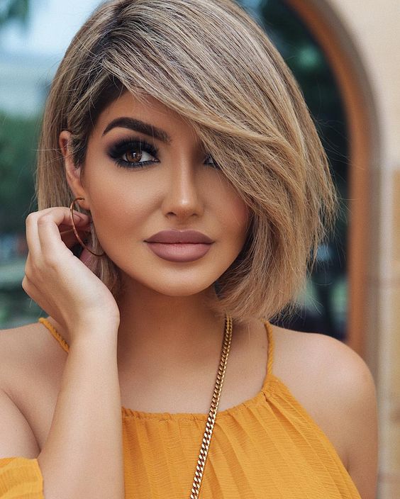 Modne włosy do ramion