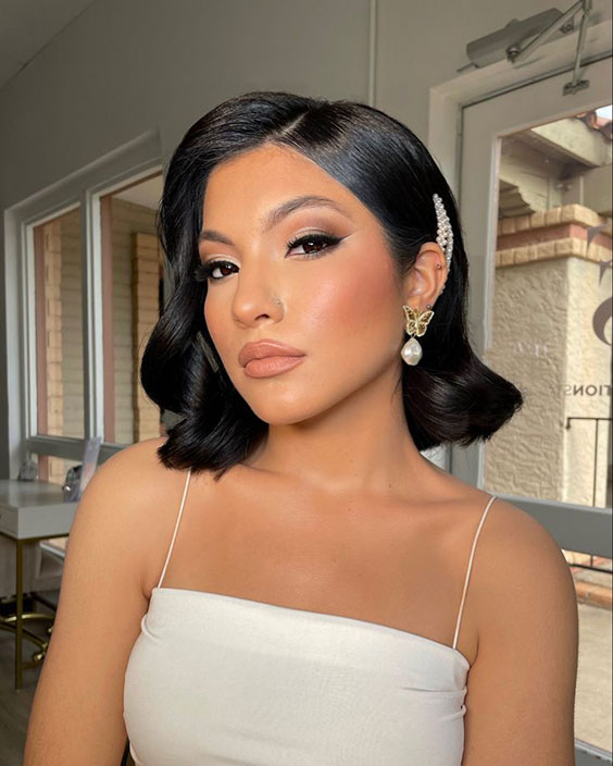 Krótkie włosy fryzura na imprezę